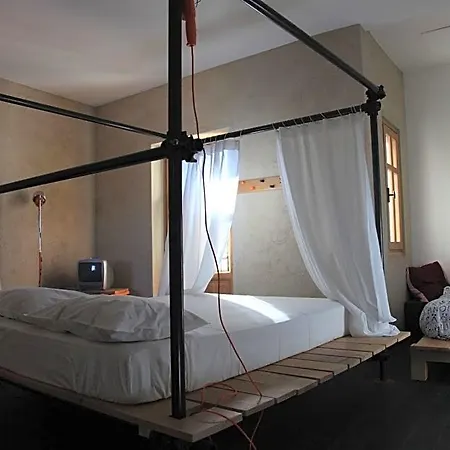 Acaso Frühstückspension 3*